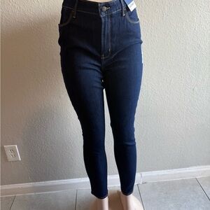 Classic Blue Women's Jeans